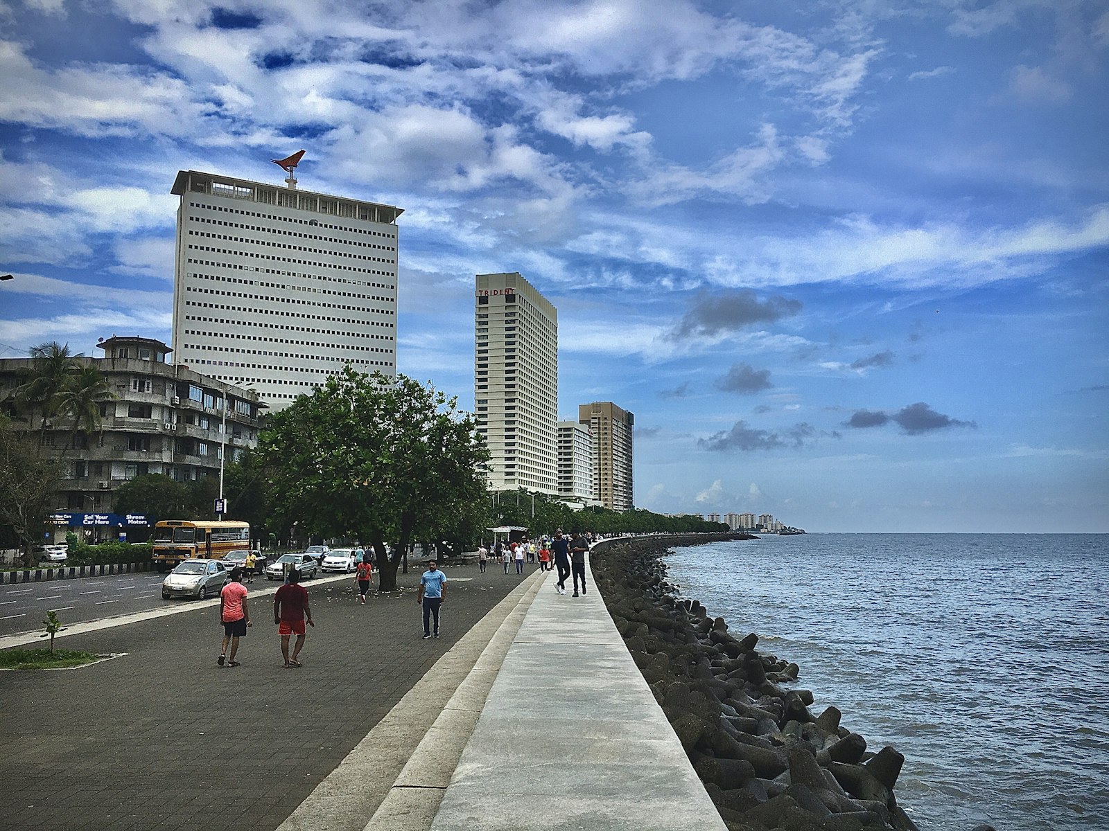 Marine Drive promenade and the Mumbai skyline along the Arabian Sea